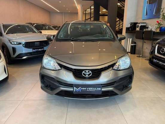 TOYOTA-ETIOS-1.5 XS 16V FLEX 4P AUTOMÁTICO TOYOTA-ETIOS-2017
