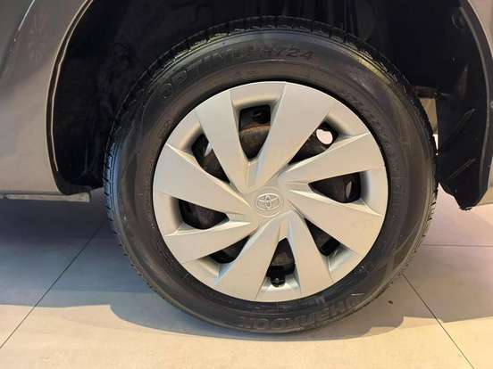 TOYOTA-ETIOS-2017