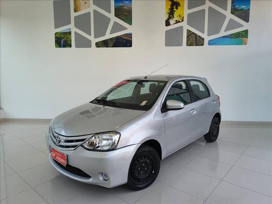 TOYOTA ETIOS 1.5 XS 16V FLEX 4P MANUAL
