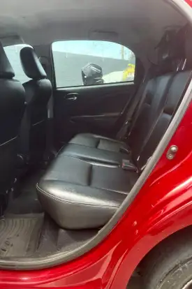 TOYOTA-ETIOS CROSS-2018