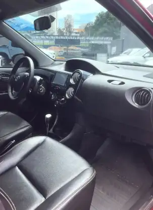 TOYOTA-ETIOS CROSS-2018