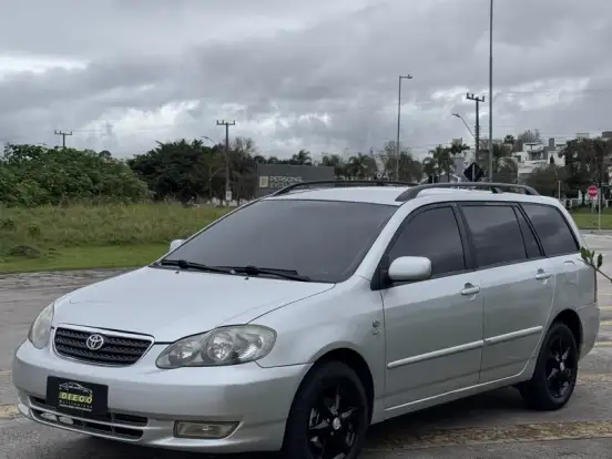 TOYOTA-FIELDER-1.8 16V GASOLINA 4P AUTOMÁTICO TOYOTA-FIELDER-2005