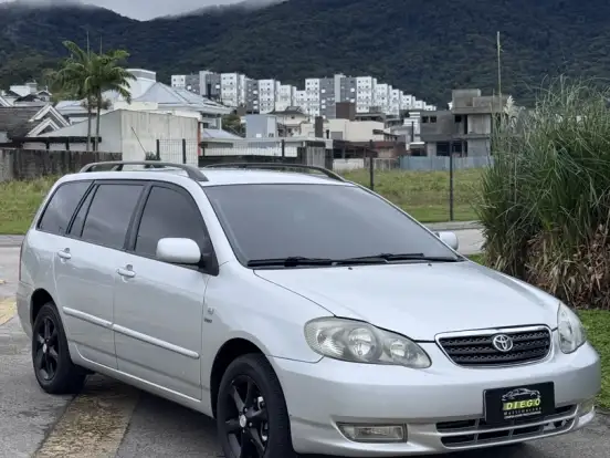 TOYOTA-FIELDER-1.8 16V GASOLINA 4P AUTOMÁTICO TOYOTA-FIELDER-2005