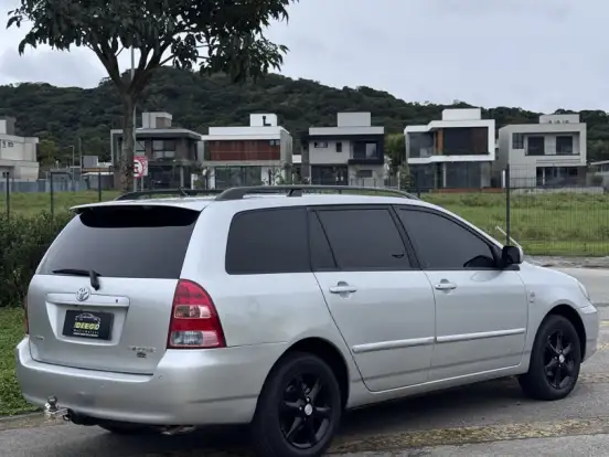 TOYOTA-FIELDER-1.8 16V GASOLINA 4P AUTOMÁTICO TOYOTA-FIELDER-2005