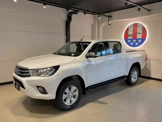 TOYOTA HILUX 2.7 SRV 4X2 CD 16V FLEX 4P AUTOMÁTICO