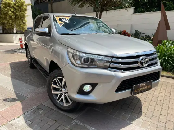 TOYOTA HILUX 2.7 SRV 4X2 CD 16V FLEX 4P AUTOMÁTICO