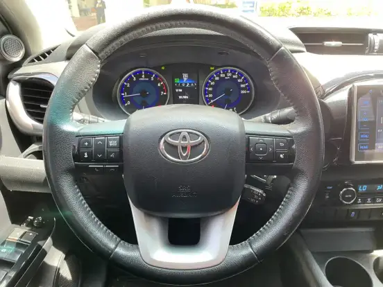 TOYOTA-HILUX-2.7 SRV 4X2 CD 16V FLEX 4P AUTOMÁTICO TOYOTA-HILUX-2018
