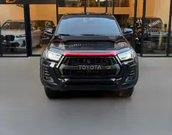 TOYOTA HILUX 2.8 D-4D TURBO DIESEL CD GR-S 4X4 AUTOMÁTICO TOYOTA HILUX 2.8 D-4D TURBO DIESEL CD GR-S 4X4 AUTOMÁTICO