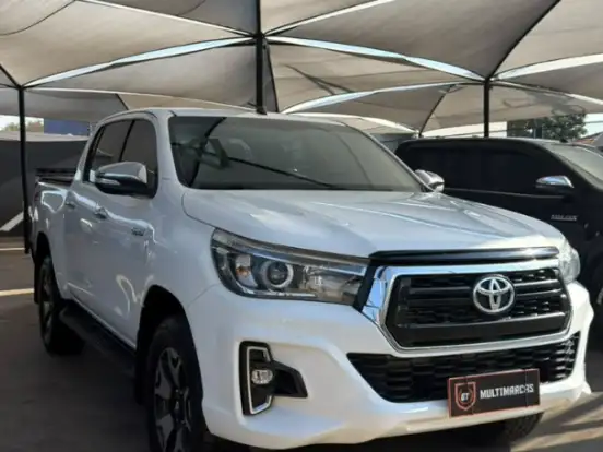 TOYOTA-HILUX-2.8 SRX 4X4 CD 16V DIESEL 4P AUTOMÁTICO TOYOTA-HILUX-2018