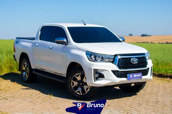 TOYOTA-HILUX-2019