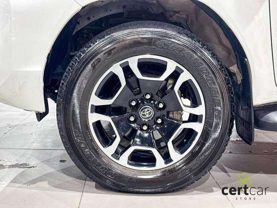 TOYOTA-HILUX-2.8 D-4D TURBO DIESEL CD POWER PACK 4X4 MANUAL TOYOTA-HILUX-2023