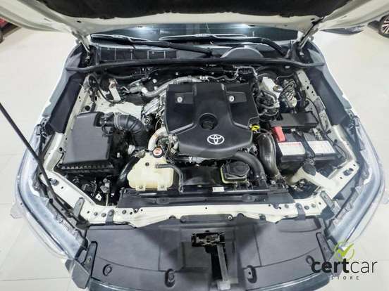 TOYOTA-HILUX-2023