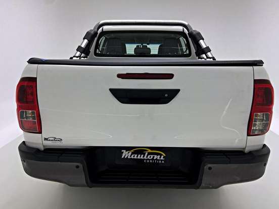 TOYOTA-HILUX-2.8 D-4D TURBO DIESEL CD POWER PACK 4X4 MANUAL TOYOTA-HILUX-2023