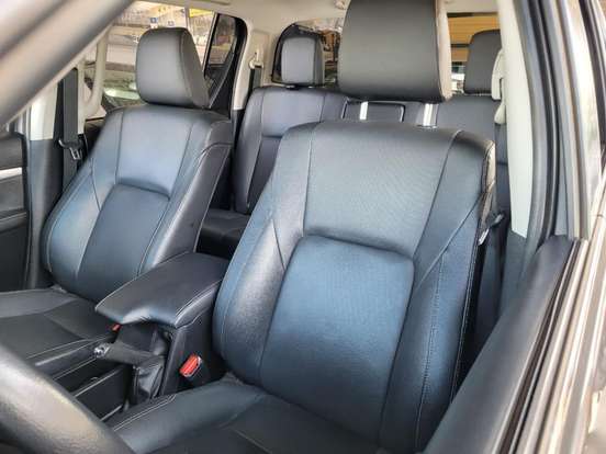 TOYOTA-HILUX-2022