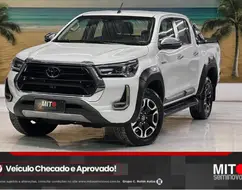 TOYOTA HILUX 2.8 D-4D TURBO DIESEL CD SRX 4X4 AUTOMÁTICO TOYOTA HILUX 2.8 D-4D TURBO DIESEL CD SRX 4X4 AUTOMÁTICO