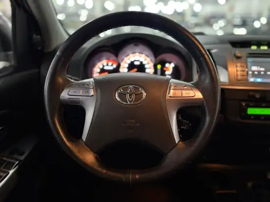 TOYOTA-HILUX-3.0 SRV 4X4 CD 16V TURBO INTERCOOLER DIESEL 4P AUTOMÁTICO TOYOTA-HILUX-2014