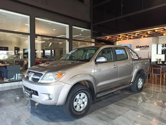 TOYOTA-HILUX-2008