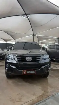 TOYOTA-HILUX SW4-2020