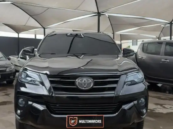 TOYOTA-HILUX SW4-2.7 SR 4X2 16V FLEX 4P AUTOMÁTICO TOYOTA-HILUX SW4-2020
