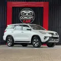 TOYOTA HILUX SW4 2.8 SRX DIAMOND 4X4 7 LUGARES 16V TURBO INTERCOOLER DIESEL 4P AUTOMÁTICO TOYOTA HILUX SW4 2.8 SRX DIAMOND 4X4 7 LUGARES 16V TURBO INTERCOOLER DIESEL 4P AUTOMÁTICO