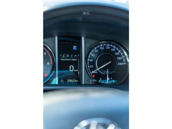 TOYOTA-HILUX SW4-2.8 D-4D TURBO DIESEL DIAMOND 7L 4X4 AUTOMÁTICO TOYOTA-HILUX SW4-2024