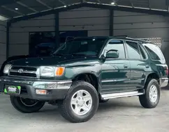 TOYOTA HILUX SW4 3.0 4X4 8V TURBO DIESEL 4P MANUAL TOYOTA HILUX SW4 3.0 4X4 8V TURBO DIESEL 4P MANUAL