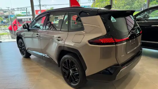 TOYOTA-RAV4-2026