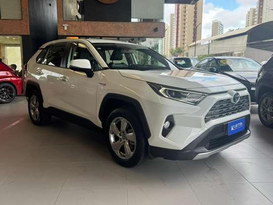 TOYOTA-RAV4-2020
