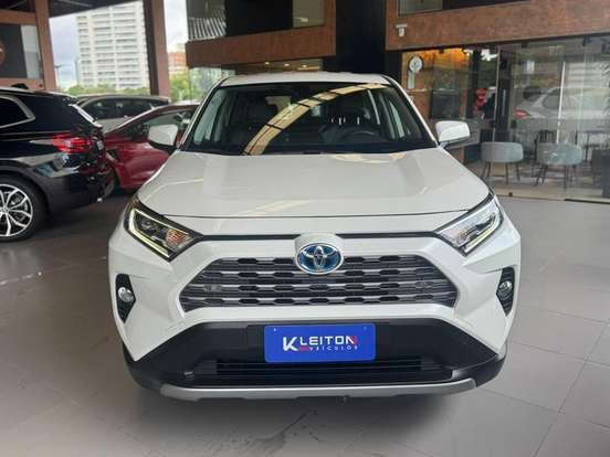 TOYOTA-RAV4-2020