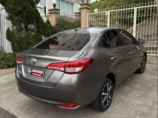 TOYOTA-YARIS-1.5 16V FLEX SEDAN XS MULTIDRIVE TOYOTA-YARIS-2019