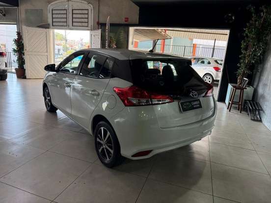 TOYOTA-YARIS-1.3 16V FLEX XL MULTIDRIVE TOYOTA-YARIS-2019