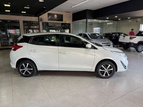 TOYOTA-YARIS-1.3 16V FLEX XL MULTIDRIVE TOYOTA-YARIS-2019