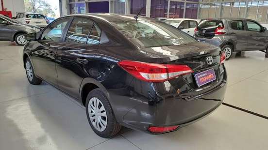TOYOTA-YARIS-2024
