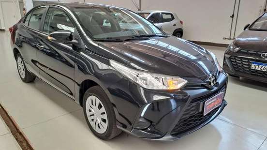 TOYOTA-YARIS-2024