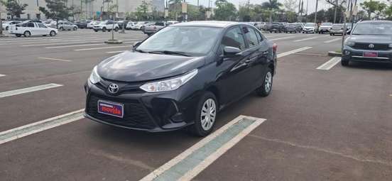 TOYOTA-YARIS-2024