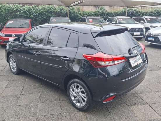 TOYOTA-YARIS-1.5 16V FLEX XS MULTIDRIVE TOYOTA-YARIS-2023