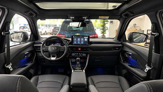 TOYOTA-YARIS CROSS-2026