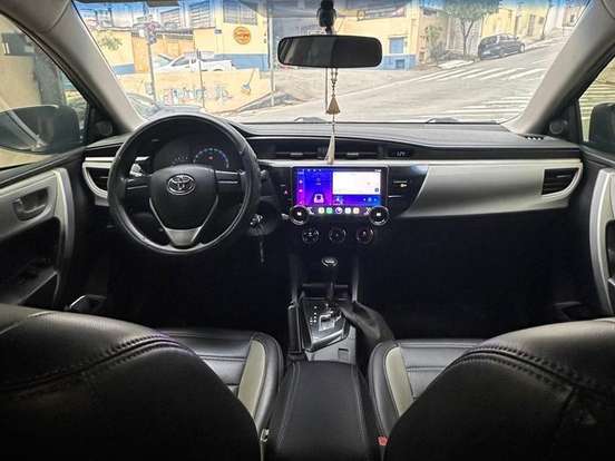 TOYOTA-COROLLA-1.8 GLI 16V FLEX 4P AUTOMÁTICO TOYOTA-COROLLA-2016