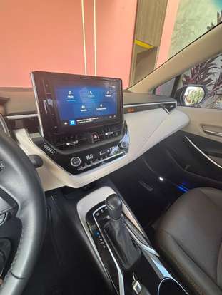 TOYOTA-COROLLA-2023