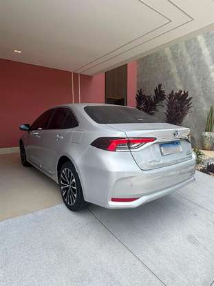 TOYOTA-COROLLA-2023