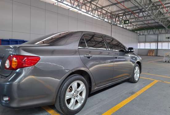 TOYOTA-COROLLA-2008