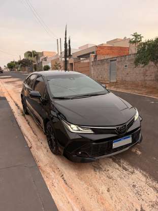 TOYOTA-COROLLA-2023