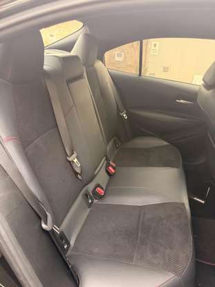 TOYOTA-COROLLA-2023