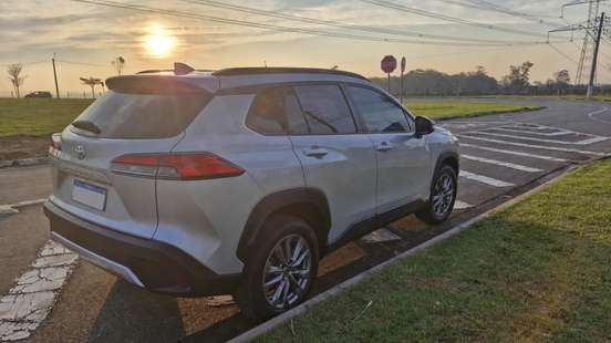 TOYOTA-COROLLA CROSS-2025