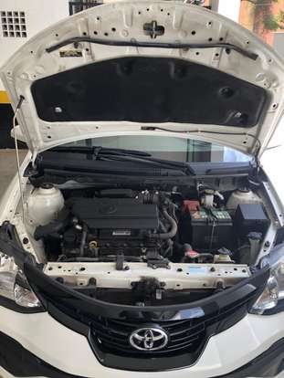TOYOTA-ETIOS-2019