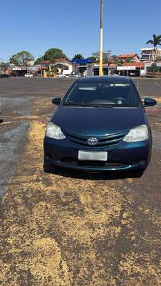 TOYOTA-ETIOS-2015