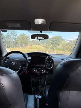 TOYOTA-ETIOS-1.5 PLATINUM 16V FLEX 4P AUTOMÁTICO TOYOTA-ETIOS-2017