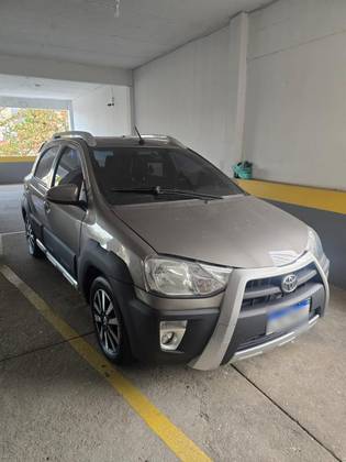 TOYOTA ETIOS 1.5 XLS 16V FLEX 4P AUTOMÁTICO