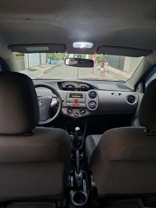 TOYOTA-ETIOS-2013