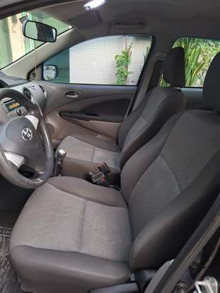 TOYOTA-ETIOS-1.5 XLS SEDAN 16V FLEX 4P MANUAL TOYOTA-ETIOS-2013